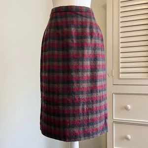 100% wool plaid pencil skirt